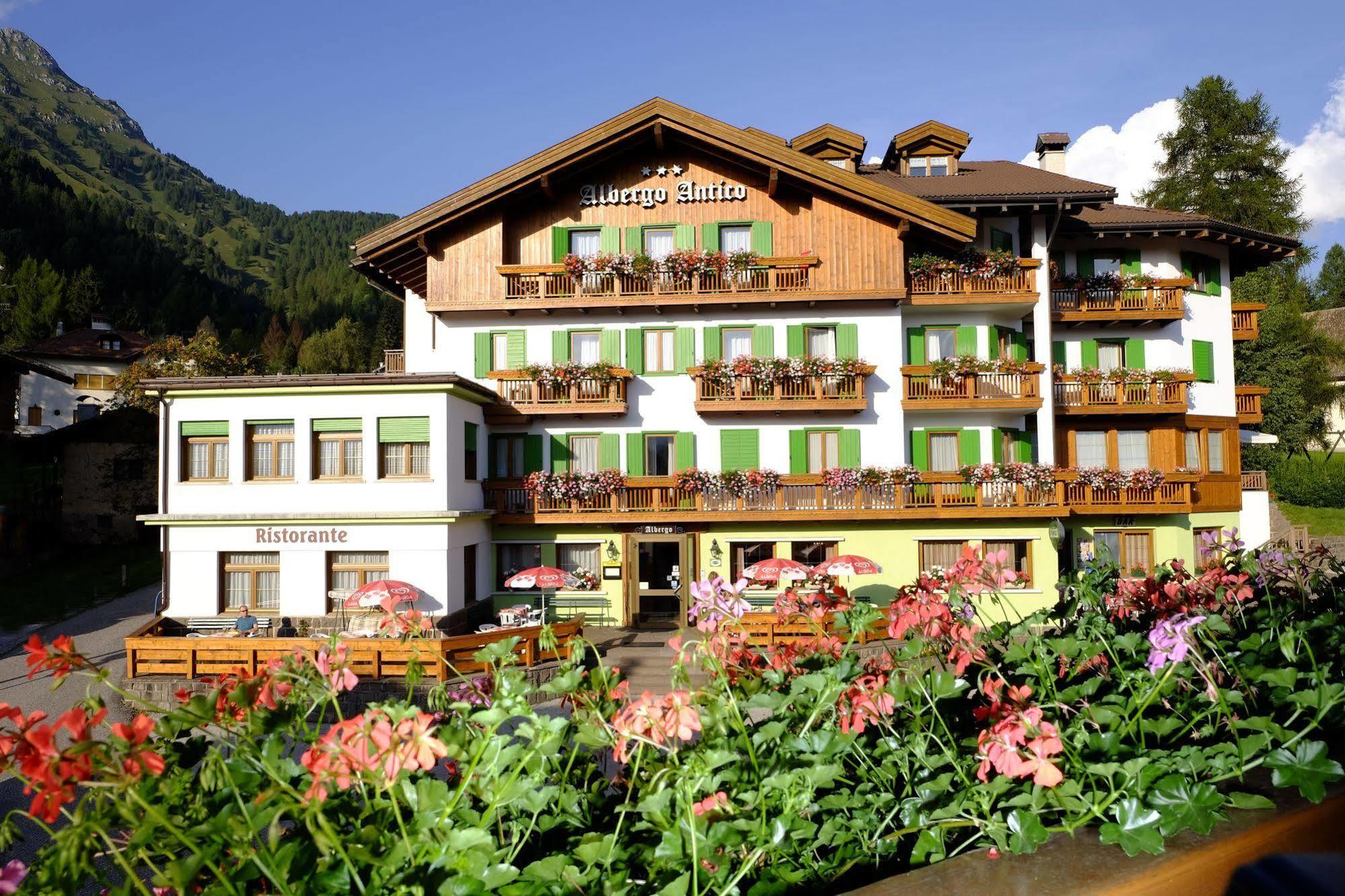 Albergo Antico Predazzo Zewnętrze zdjęcie